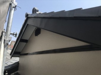 破風板 板金撒き