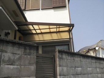 姫路市の傷んだポリカ波板
