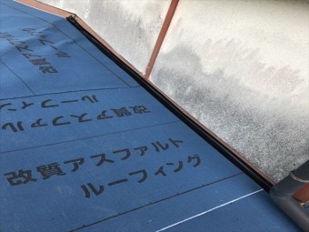 千種町のルーフィングの敷き込み