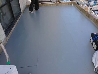 明石市の塩ビ防水シート敷き込み