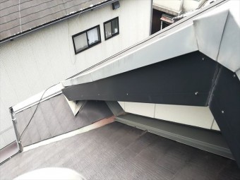 破風板 めくれと釘の浮き
