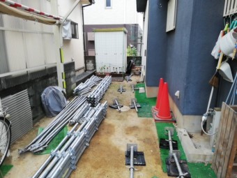 加古川市の足場材の荷降ろし