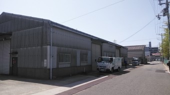 姫路市のスレート葺きの屋根に金属屋根カバー工法の下見