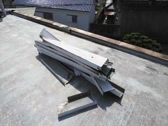 姫路市の笠木板金工事前
