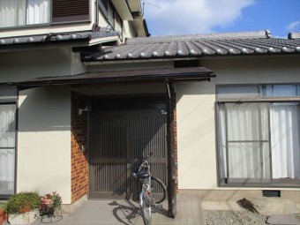 姫路市飾磨区の外壁塗装後の玄関周辺