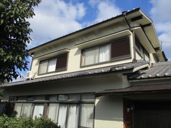 姫路市飾磨区の外壁塗装後の1階開口部分