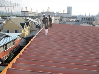 姫路市の棟板金復旧工事の職人
