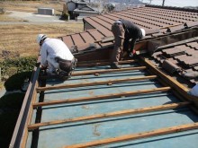 加西市の垂木の補強作業
