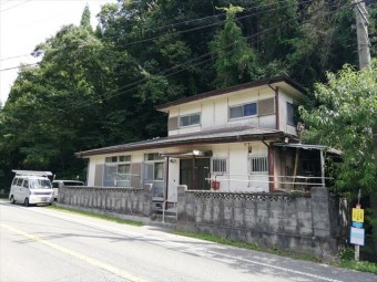 宍粟市千種町の現地調査の全景写真