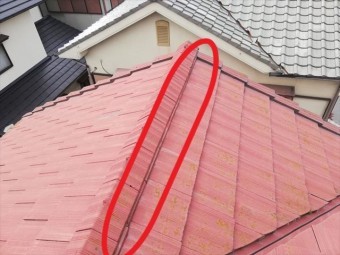 たつの市の雨漏り点検の台風でズレた棟部分
