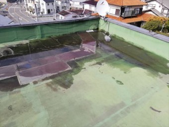 姫路市の雨漏りの陸屋根の散水試験状況