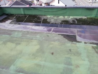 姫路市の傷んだ防水層の散水試験