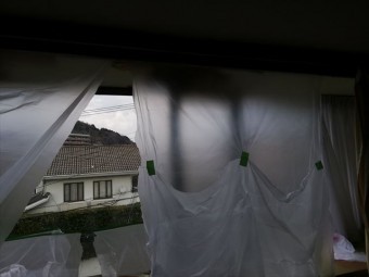 姫路市の雨漏り無料点検の養生作業