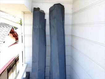 台風被害 棟板金破損