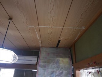 姫路市台風で雨漏り