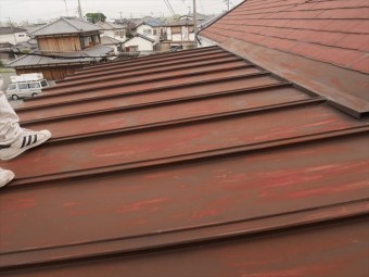 加古川市の雨漏り被害の錆びた瓦棒