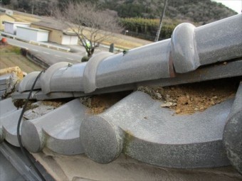 瓦土流れ