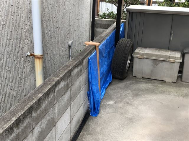 加古川市で足場施工の為に一時撤去したカーポートの屋根