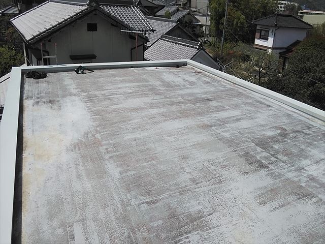 姫路市の新しい笠木板金鳥ちゅけ作業完了